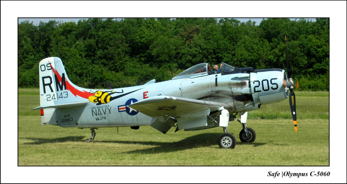 2004 - 06 - A1 skyraider - 4.JPG